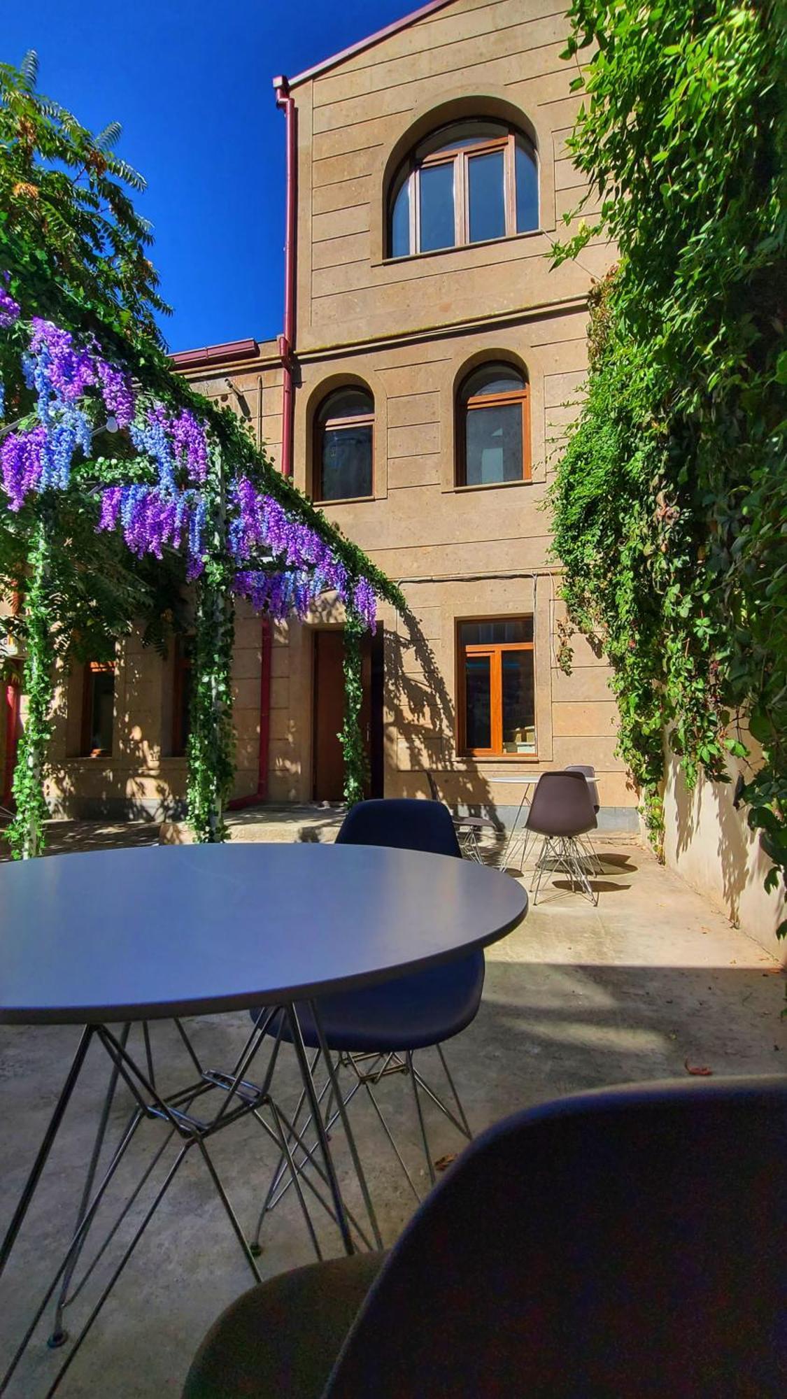 Capsula Hotel Yerevan Luaran gambar